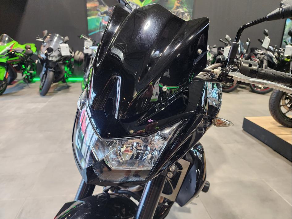 KAWASAKI Z750