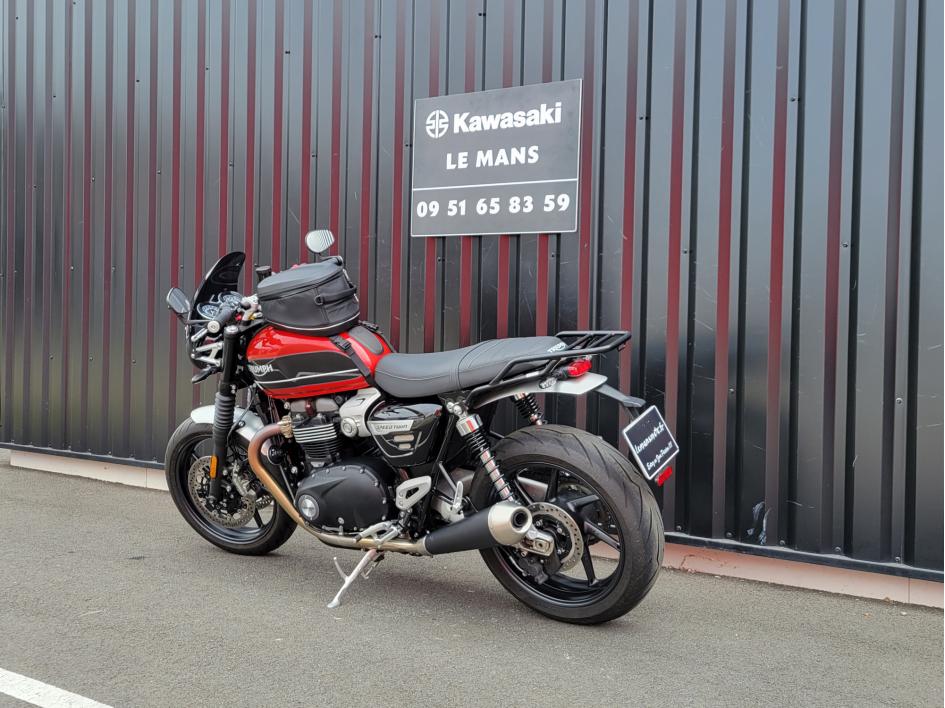TRIUMPH SPEED TWIN 1200
