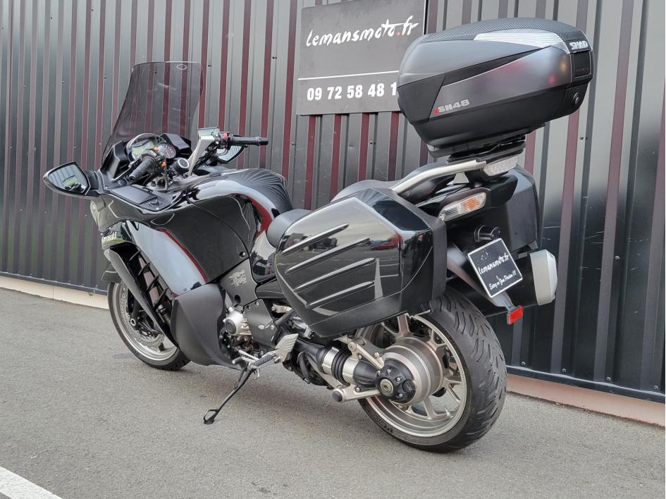 KAWASAKI GTR 1400