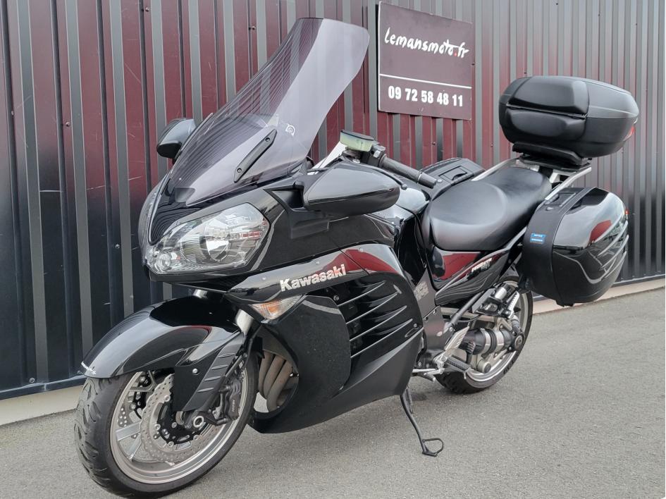 KAWASAKI GTR 1400