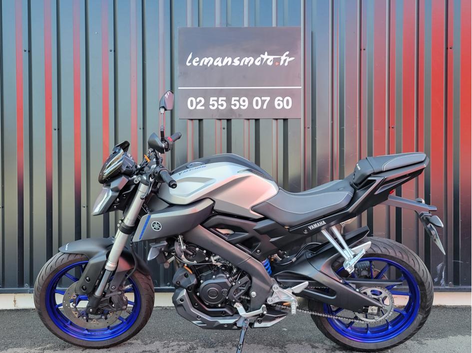 YAMAHA MT-125