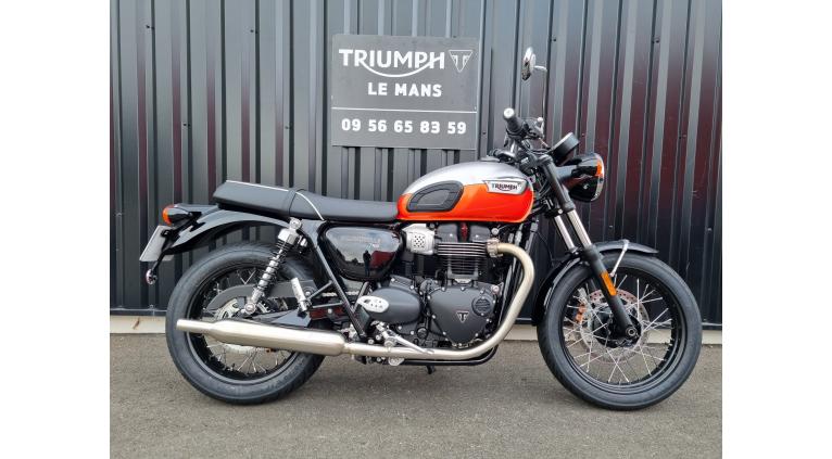 TRIUMPH BONNEVILLE T100 900