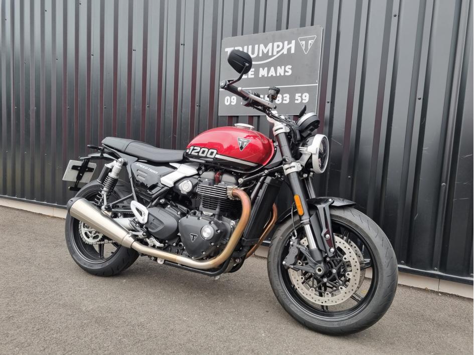 TRIUMPH SPEED TWIN 1200