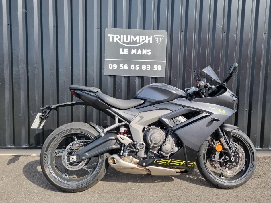 TRIUMPH DAYTONA 660 BRIDEE A2