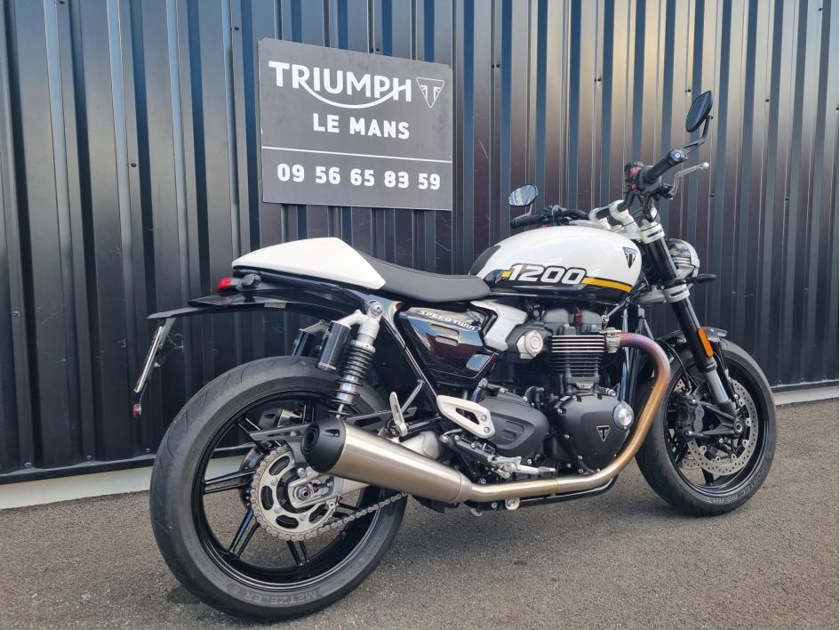 TRIUMPH SPEED TWIN 1200