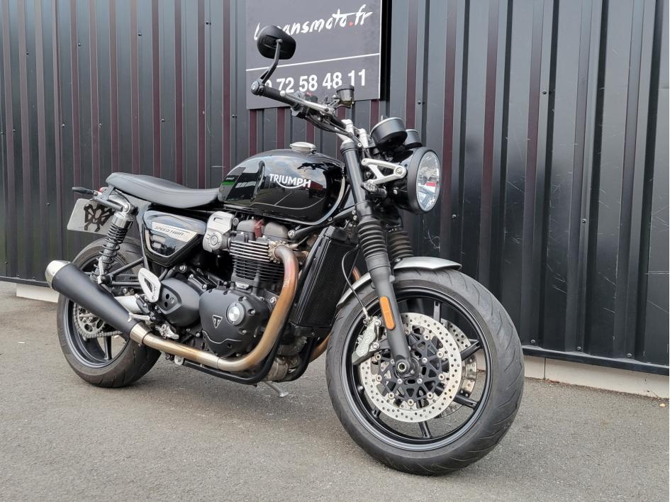 TRIUMPH SPEED TWIN 1200