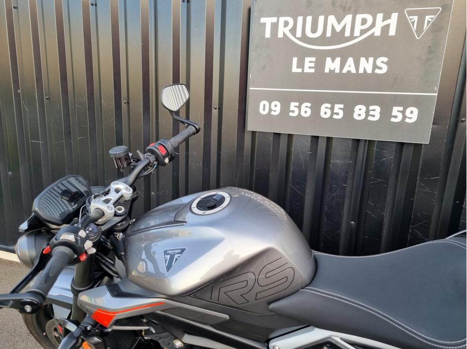 TRIUMPH STREET TRIPLE 765 RS