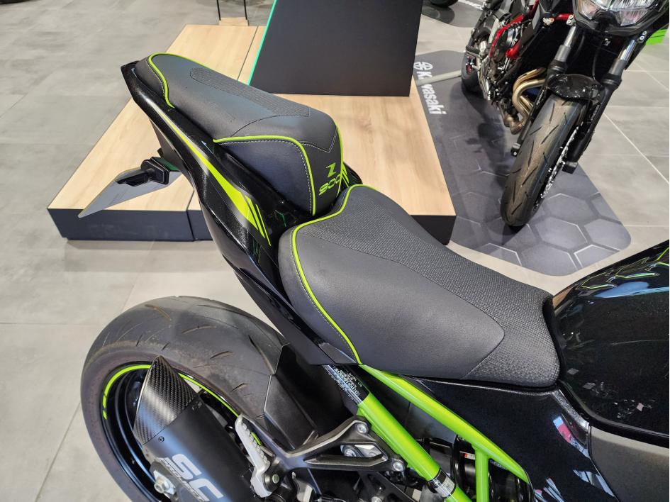 KAWASAKI Z900 125 CV  Z 900 SEULEMENT 651 KM