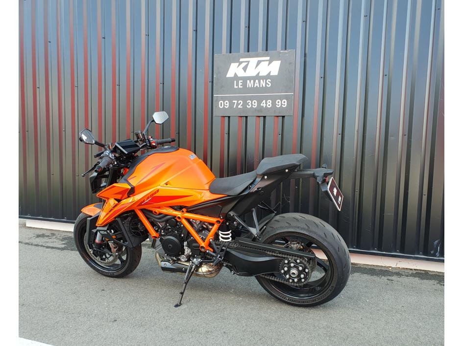 KTM 1390 SUPER DUKE R 2025 TECH PACK