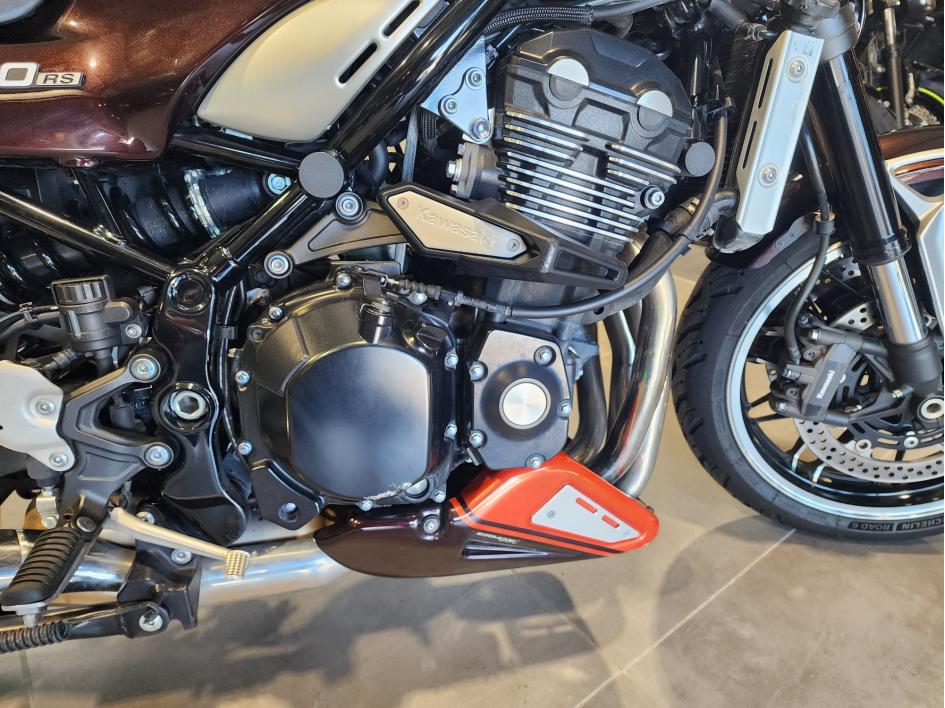 KAWASAKI Z900RS 