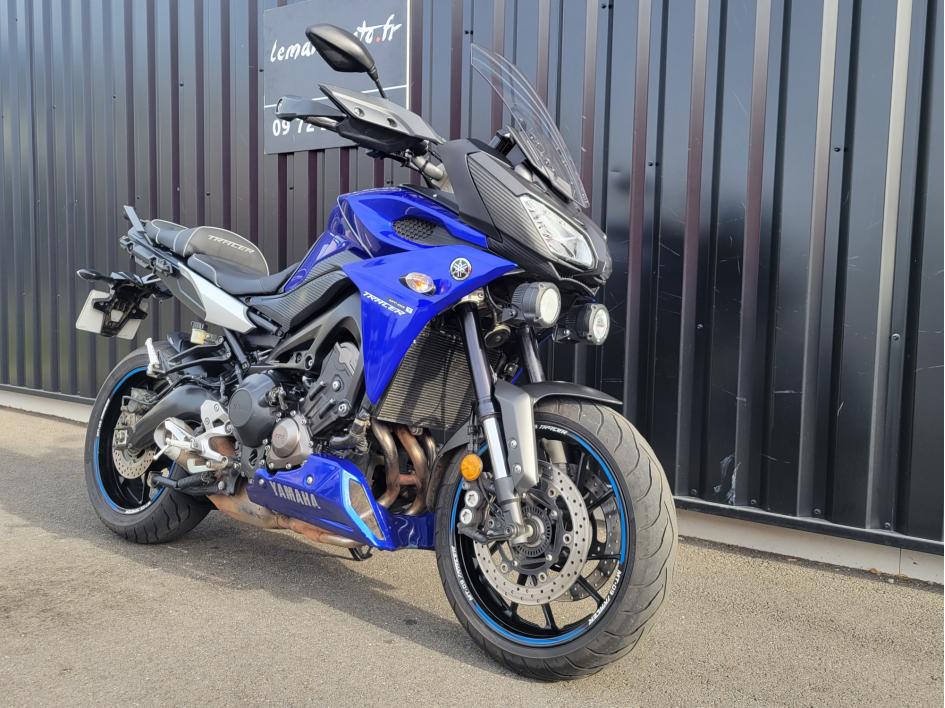 YAMAHA TRACER 900