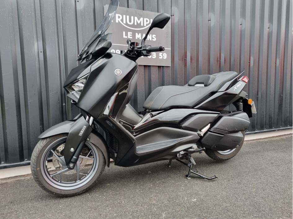 YAMAHA X-MAX 300 TECH MAX