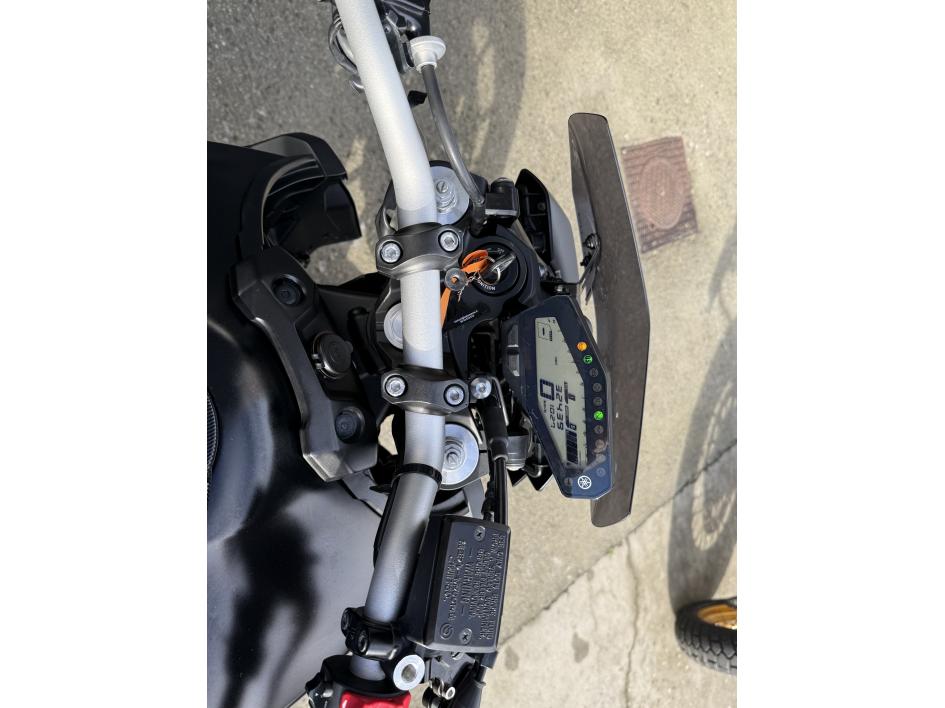 YAMAHA MT-09 MT09