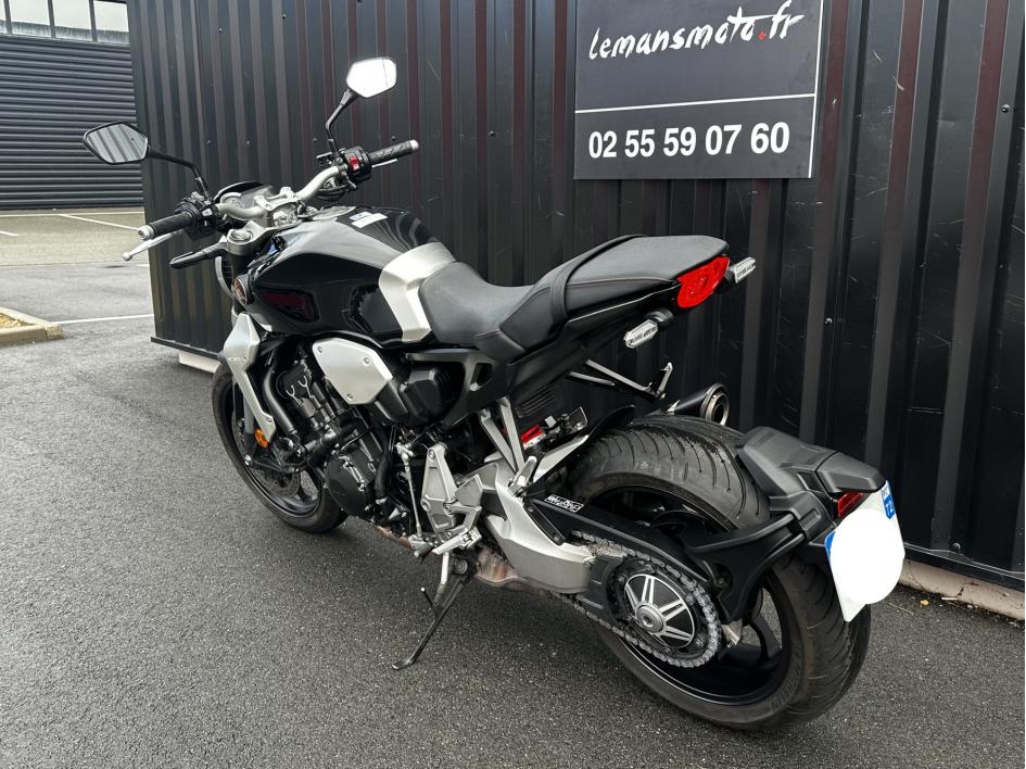 HONDA CB 1000 R