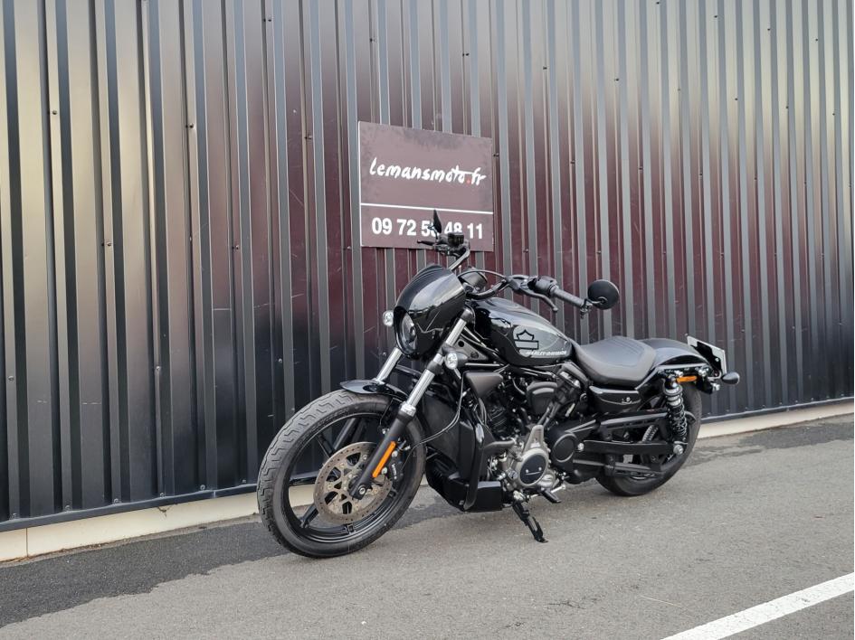 HARLEY-DAVIDSON SPORTSTER NIGHTSTER 975