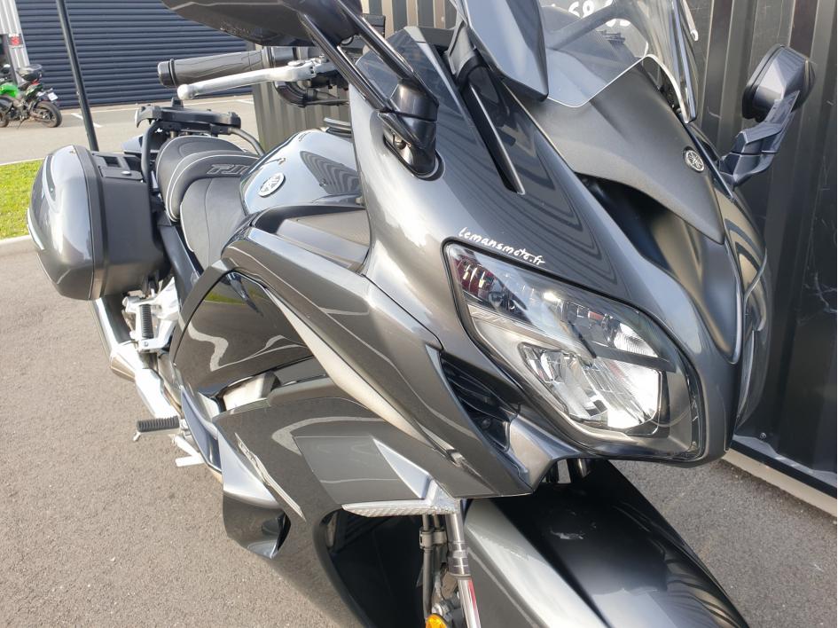 YAMAHA FJR 1300 AE