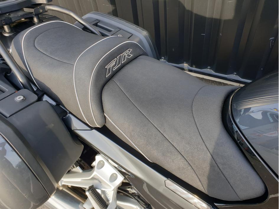 YAMAHA FJR 1300 AE