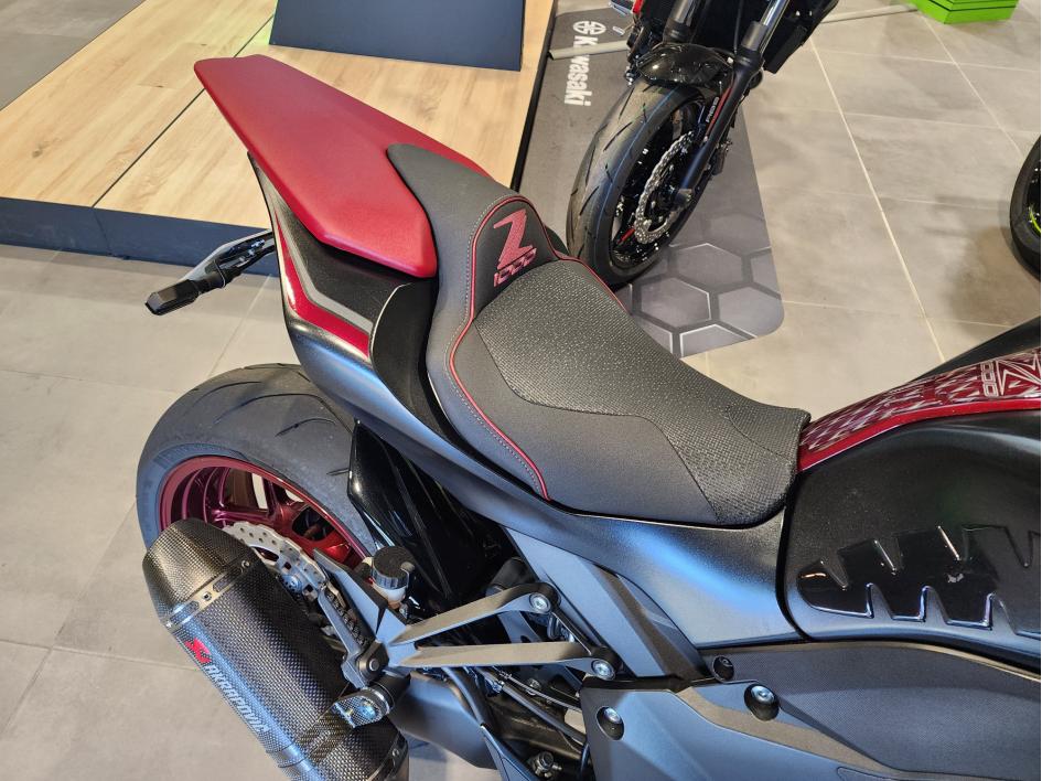 KAWASAKI Z1000 ABS SUGOMI 