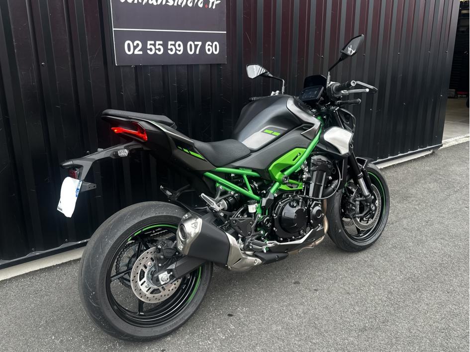 KAWASAKI Z 900