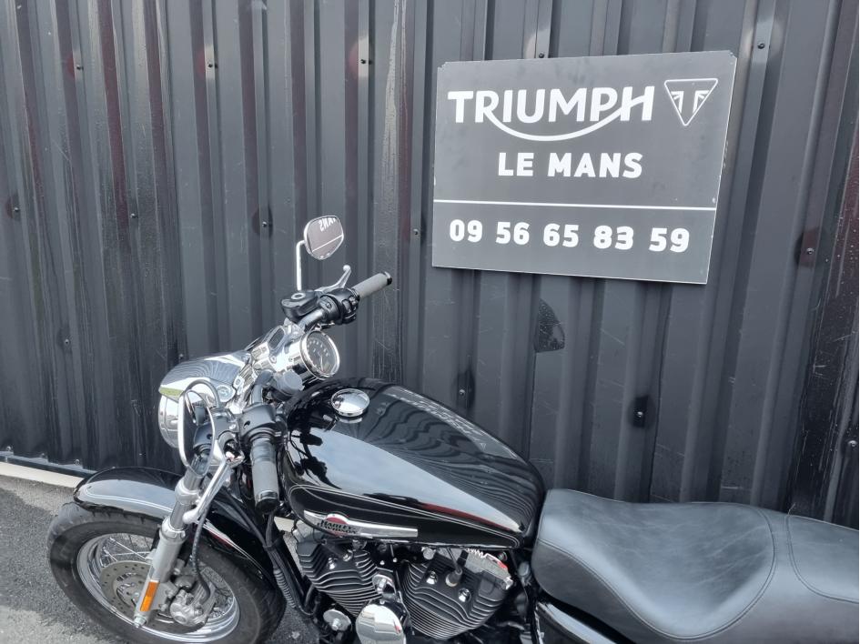 HARLEY-DAVIDSON SPORTSTER CUSTOM 1200