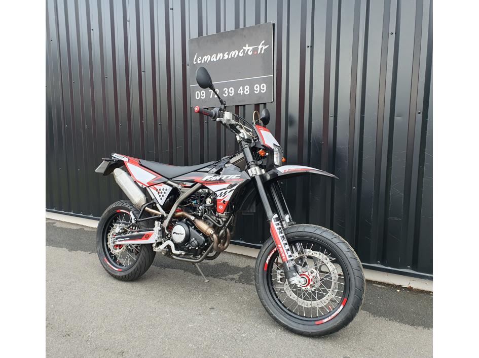FANTIC XMF 125 SUPERMOTARD  1 ERE MAIN