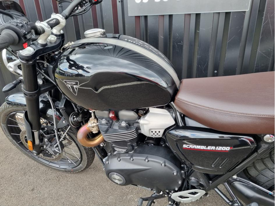 TRIUMPH SCRAMBLER 1200 X